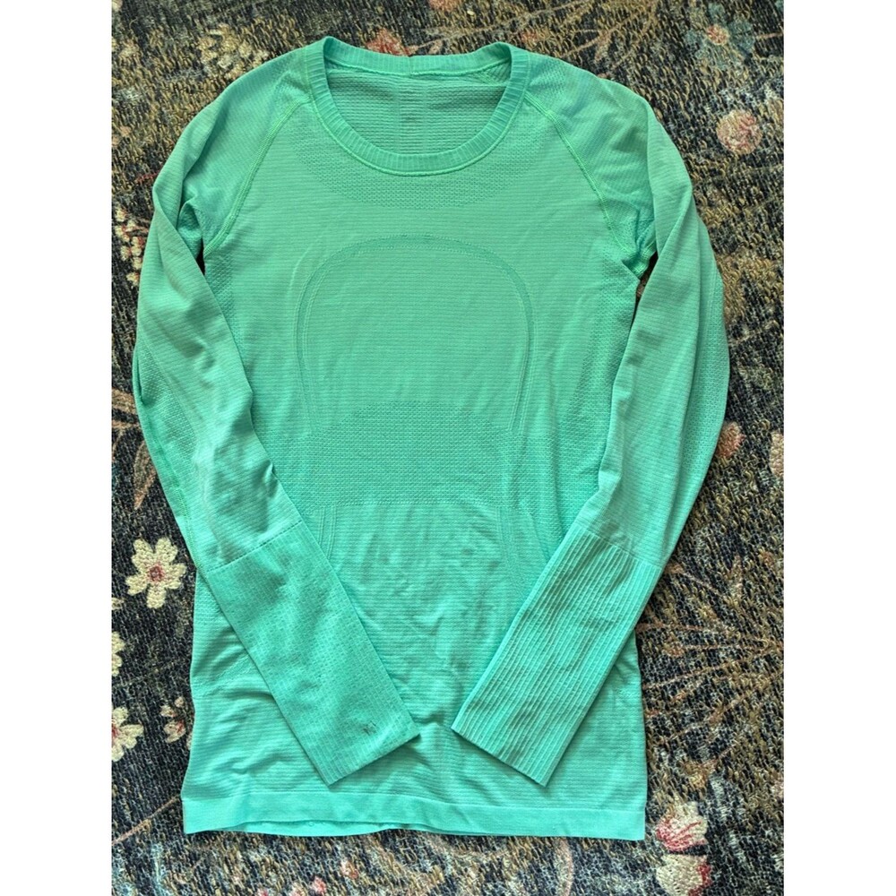 Lululemon Long Sleeve Swiftly